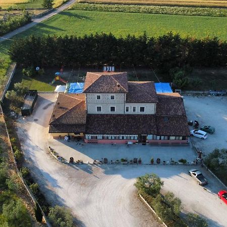 Agriturismo La Vecchia Cascina Di Paolo & Belinda Villa Pietrelcina Kültér fotó