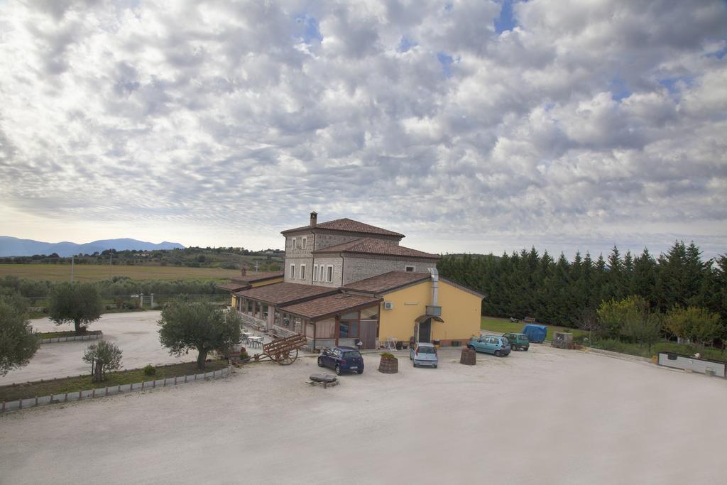 Agriturismo La Vecchia Cascina Di Paolo & Belinda Villa Pietrelcina Kültér fotó