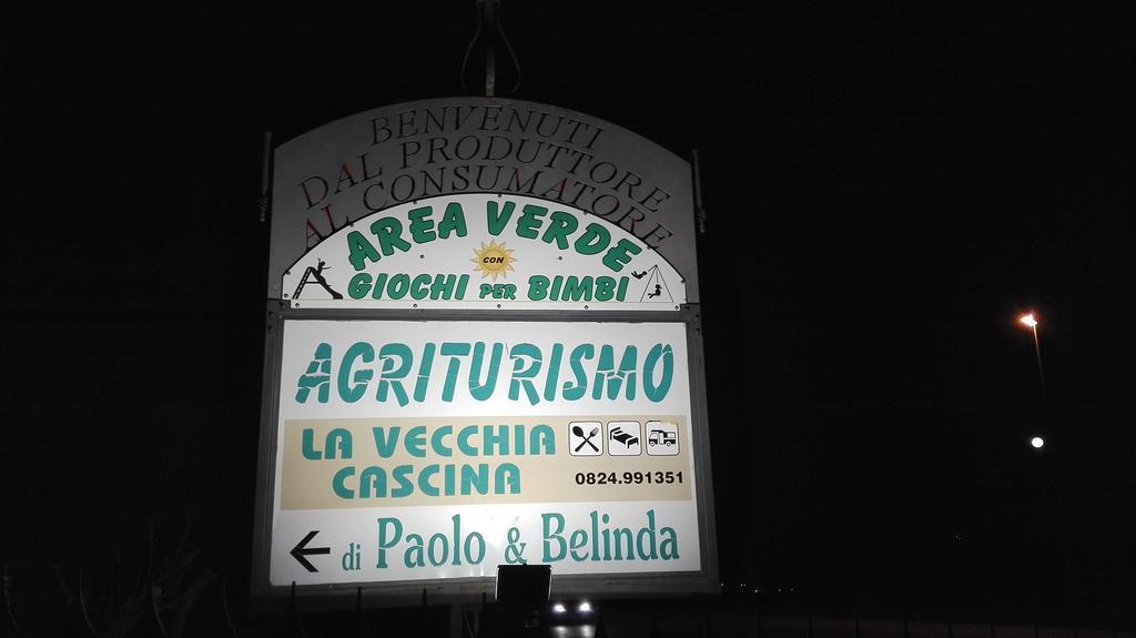 Agriturismo La Vecchia Cascina Di Paolo & Belinda Villa Pietrelcina Kültér fotó